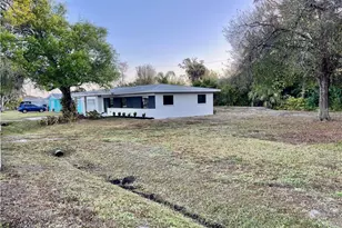 2154 E Gardenia Circle, North Fort Myers, FL 33917 - Photo 22