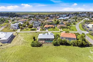3429 SW 7th Ln, Cape Coral, FL 33991 - Photo 40