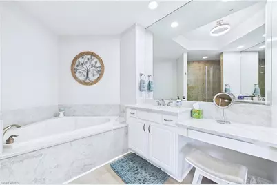 2090 W First St #G2907, Fort Myers, FL 33901 - Photo 16