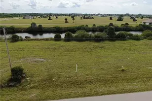 4102 NW 39th Ln, Cape Coral, FL 33993 - Photo 6