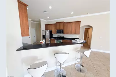 2110 SW 38th Ter, Cape Coral, FL 33914 - Photo 6