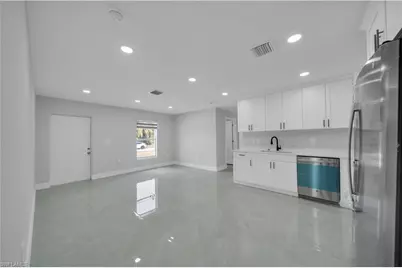 2801 42nd St W, Lehigh Acres, FL 33971 - Photo 4