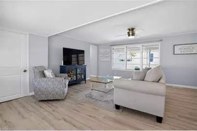 511 Riviera Blvd E, Naples, FL 34112 - Photo 12