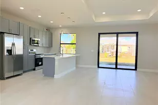 315 NW 3rd Ln, Cape Coral, FL 33993 - Photo 4