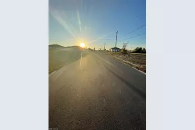 507 NE 15th St, Cape Coral, FL 33909 - Photo 8