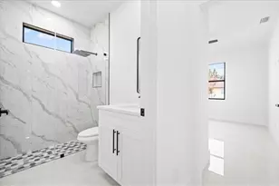 1941 NE 15th St, Cape Coral, FL 33909 - Photo 24