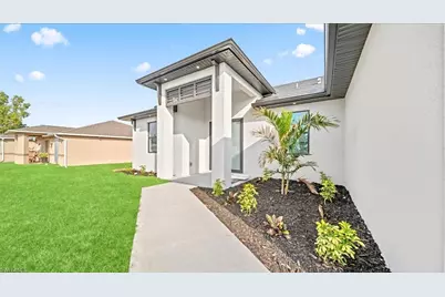 1941 NE 15th St, Cape Coral, FL 33909 - Photo 2