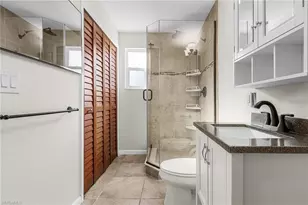 910 SE 15th St, Cape Coral, FL 33990 - Photo 6