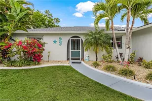 919 SE 19th Terrace, Cape Coral, FL 33990 - Photo 4