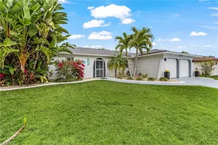 919 SE 19th Terrace, Cape Coral, FL 33990 - Photo 2