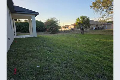 3010 2nd St SW, Lehigh Acres, FL 33976 - Photo 14