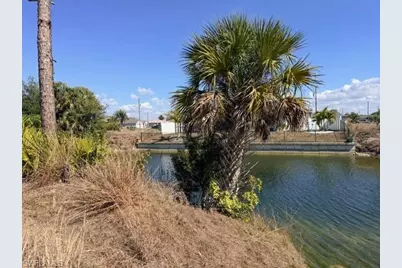 3311 NE 13th Ave, Cape Coral, FL 33909 - Photo 4