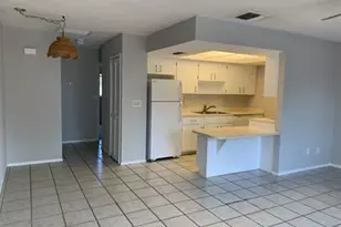 309 SW 3rd Pl, Cape Coral, FL 33991 - Photo 10