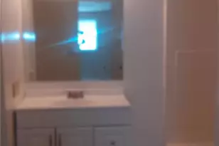 2181 Brandon St, Fort Myers, FL 33907 - Photo 4