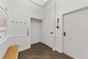 2743 First St, Fort Myers, FL 33916 - Photo 6