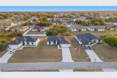 2511 12th St SW, Lehigh Acres, FL 33976 - Photo 2