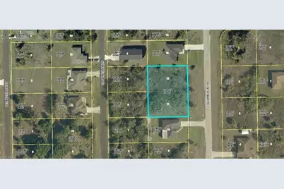 842 Columbus Blvd S, Lehigh Acres, FL 33974 - Photo 1