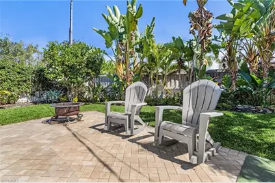 1323 Tanglewood Pkwy, Fort Myers, FL 33919 - Photo 30