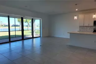 3700 Passion Vine Dr, Alva, FL 33920 - Photo 4