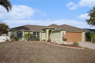 2706 SW 3rd Pl, Cape Coral, FL 33914 - Photo 2