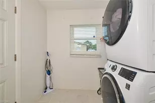 1505 Markdale St E, Lehigh Acres, FL 33936 - Photo 32