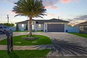 328 Tropicana Pkwy E, Cape Coral, FL 33909 - Photo 2