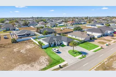 328 Tropicana Pkwy E, Cape Coral, FL 33909 - Photo 36