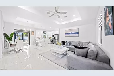 328 Tropicana Pkwy E, Cape Coral, FL 33909 - Photo 6