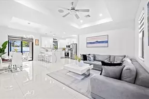 328 Tropicana Pkwy E, Cape Coral, FL 33909 - Photo 6