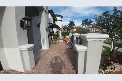 15387 SW 21 Ln, Miami, FL 33185 - Photo 4