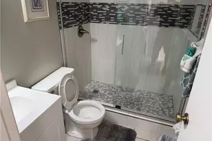 16381 Dublin Cir, Fort Myers, FL 33908 - Photo 12