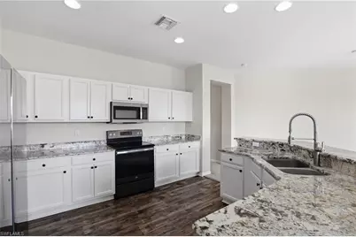 1921 NW 20th St, Cape Coral, FL 33993 - Photo 14