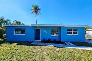1532 Veronica S Shoemaker Blvd, Fort Myers, FL 33916 - Photo 1