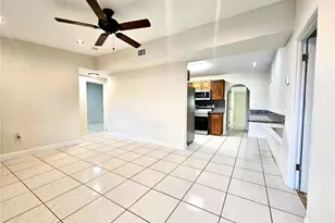 1532 Veronica S Shoemaker Blvd, Fort Myers, FL 33916 - Photo 2