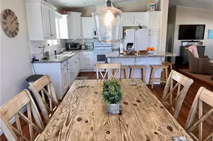 3098 Sloop Ln, Saint James City, FL 33956 - Photo 6