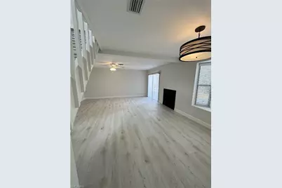 11232 San Sebastian Ln, Bonita Springs, FL 34135 - Photo 10