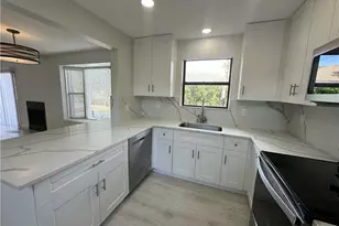 11232 San Sebastian Ln, Bonita Springs, FL 34135 - Photo 2