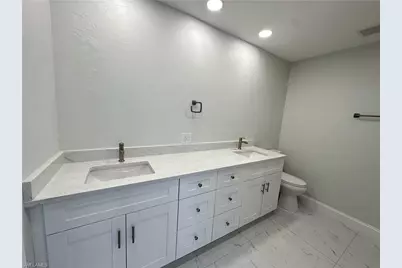 11232 San Sebastian Ln, Bonita Springs, FL 34135 - Photo 26