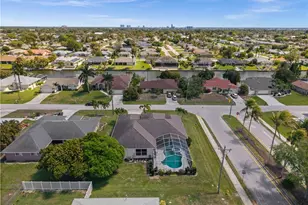 410 SE 20th Ct, Cape Coral, FL 33990 - Photo 44