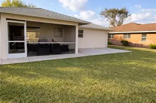 1518 Senior Ct, Lehigh Acres, FL 33971 - Photo 18