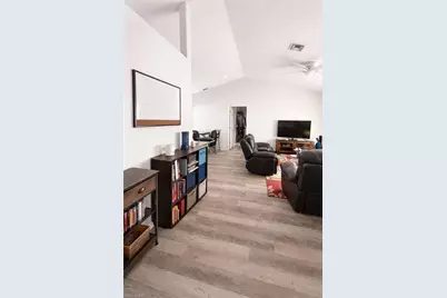 1518 Senior Ct, Lehigh Acres, FL 33971 - Photo 4