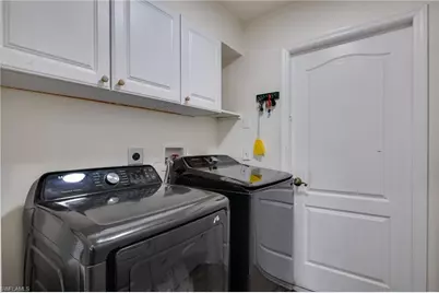 1707 SW 3rd St, Cape Coral, FL 33991 - Photo 16