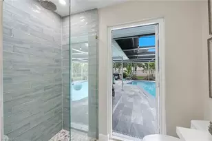 419 Pinecrest Ct, Cape Coral, FL 33904 - Photo 34