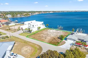 5837 SW 1st Ave, Cape Coral, FL 33914 - Photo 2