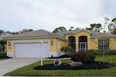 2040 Embarcadero Way, North Fort Myers, FL 33917 - Photo 2