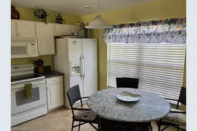 15591 Beach Pebble Way, Fort Myers, FL 33908 - Photo 6