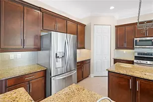 11683 Meadowrun Cir, Fort Myers, FL 33913 - Photo 28