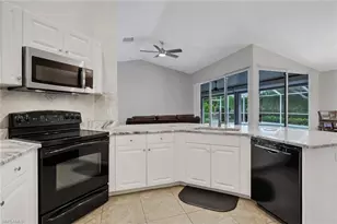 2526 SW 29th Terrace, Cape Coral, FL 33914 - Photo 10