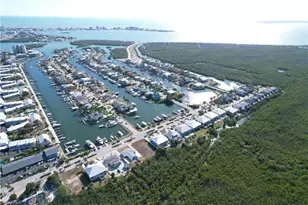 12110 Siesta Dr, Fort Myers Beach, FL 33931 - Photo 6