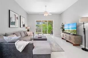 15620 Laguna Hills Dr, Fort Myers, FL 33908 - Photo 12